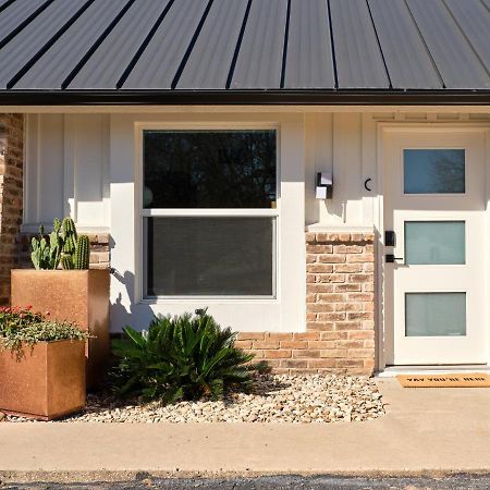Apartamento Midcentury Couples Designer Loft - Casa Tuya Austin Exterior foto